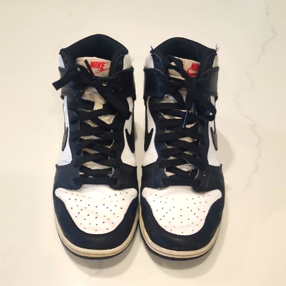 Nike High Top Panda Dunks, Size 10